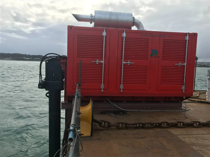 Self-Propelled Barged Using Deck Mounted Azimuth Thruster Approved By ABS price